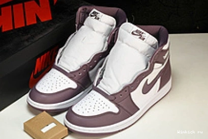 “Mauve” OG Jordan High 1 0822